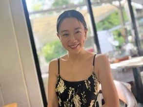 元JRA騎手の夫と〝寄り添い2S〟フリーアナ松尾翠に「最高で理想の夫婦」「14年目おめでとうございます」祝福相次ぐ