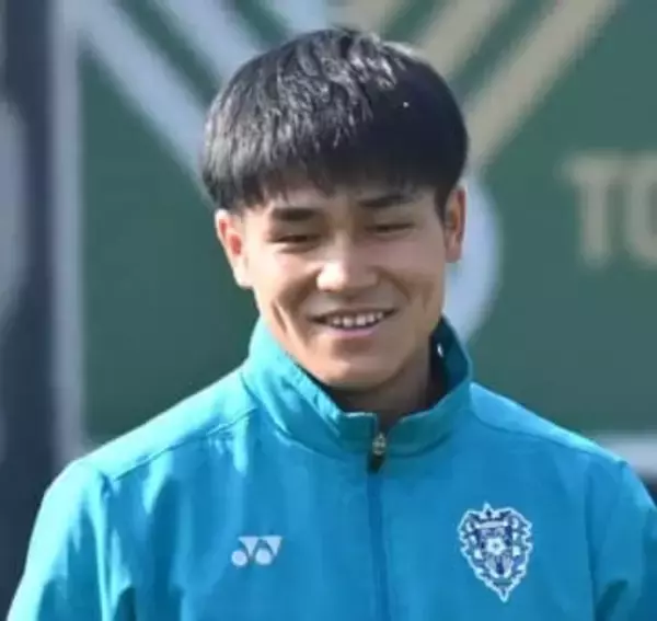 3連敗のJ1アビスパ福岡がベンチメンバー大幅変更　神村学園高卒ルーキーのMF福島和毅が初ベンチ　元スイス代表も　DF辻岡佑真は初先発【名古屋戦スタメン】