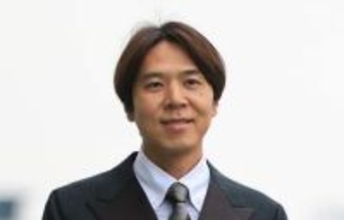 「使い勝手良さそう」ロッチ・コカド作成〝あばれる君のアウトドアエプロン〟に反響「キャンプに最強！」「色が素敵」