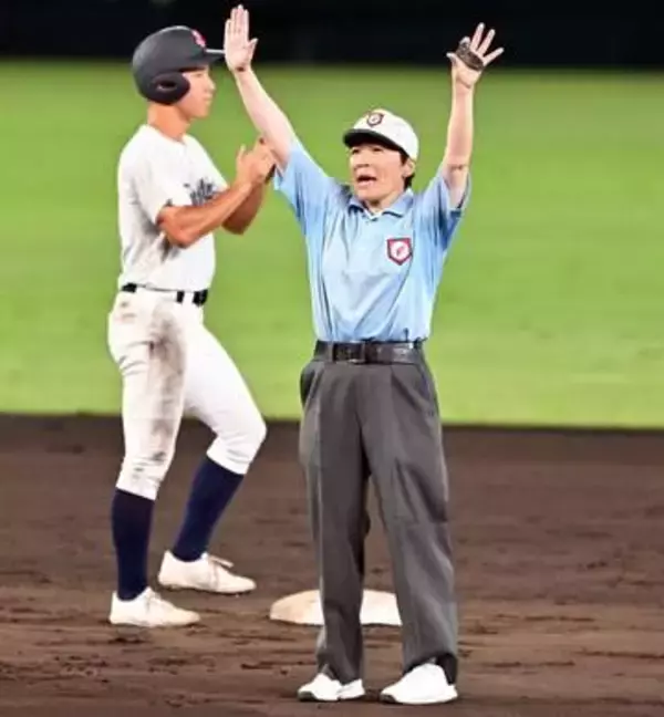 佐賀在住の女性審判が甲子園で二塁塁審　「すべてがキラキラして見えました」