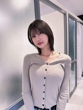 「今日も肩が鋭い」〝ワンショルダー〟姿の瀧山あかねアナに「肩でテンカオできそう」「この子すげぇ」