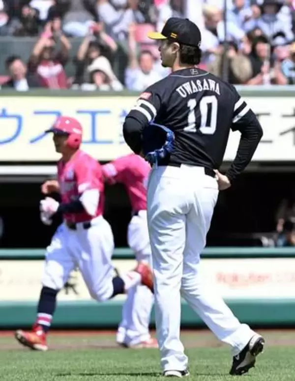 ソフトバンク3連敗でついに勝率5割　正木智也の痛恨ミスから上沢直之が大崩れ　一発攻勢で反撃も