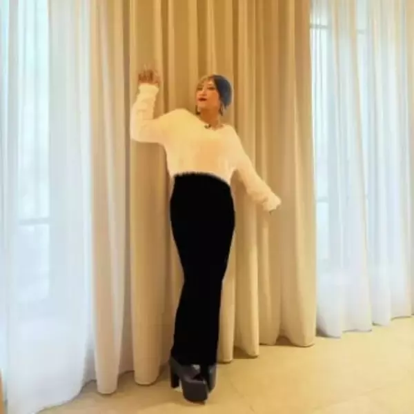 実家は33億円大豪邸、小学生でお年玉50万円、先祖は徳川家康…〝お嬢様芸人〟ぱーてぃーちゃん信子〝食事風景〟に「最高すぎ」「めっちゃいいやん」の声