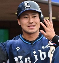 西武、8年ぶりにリーグ首位で突入の交流戦を白星スタート　延長11回に難攻不落のヤクルト・キハダから渡部聖弥がV打
