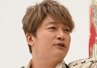 「服の上からでも分かる」〝ほっそり激変〟香取慎吾、49歳の近影に騒然「この年齢で一気に痩せたら…」「ガッチリ慎吾ちゃんの方が好き」