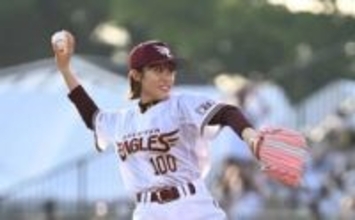 「異次元」「完璧すぎ」王林、タイトワンピ〝リアルウマ娘〟ショットに反響