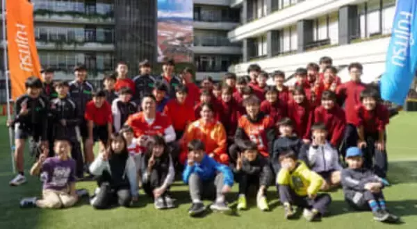 富士通現役アスリートと陸上教室＆アメフト体験「西スポWEB OTTO！フェスタ」で約60人交流