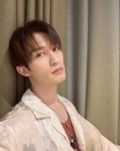 「従兄弟なの知らなかった」「似てる」SixTONESメンバーのいとこ...FC東京「スーパーケイン」にファン歓喜！「最高にヒーロー」「頼むぞ！」