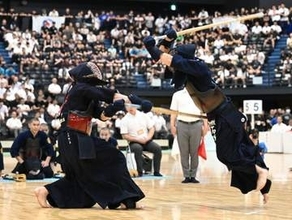【玉竜旗高校剣道大会・男子】「やっぱり回ってくるなと思っていた」昨年と同一カードの決勝　福岡大大濠の大将が3連覇決めた覚悟と信念の胴