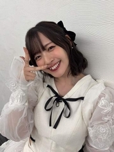 「あざとくて何が悪いの?」が9月末で終了…MC鈴木愛理〝肩＆腹見せ〟ショットが反響「見る度に脚伸びてると思う」「圧巻過ぎる」の声