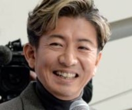 「持ち方が他人と違う」木村拓哉〝牛丼ショット〟に違和感の声も…公開写真には「ちょ待てよ、本物？？」