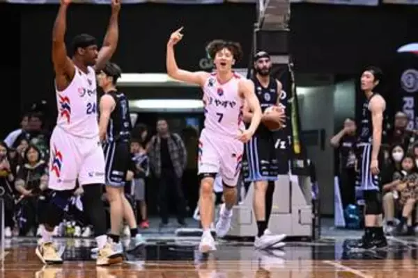 ライジングゼファー福岡が崖っぷちで劇的勝利　西川貴之が残り1・4秒で決勝点　鹿児島とのPO争い直接対決に先勝【Bリーグ2部】