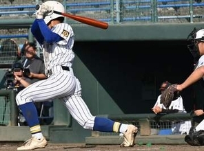 元エースが先制打　九州大会初安打が2点適時打　鹿児島城西が来春センバツへ前進【高校野球秋季九州大会】