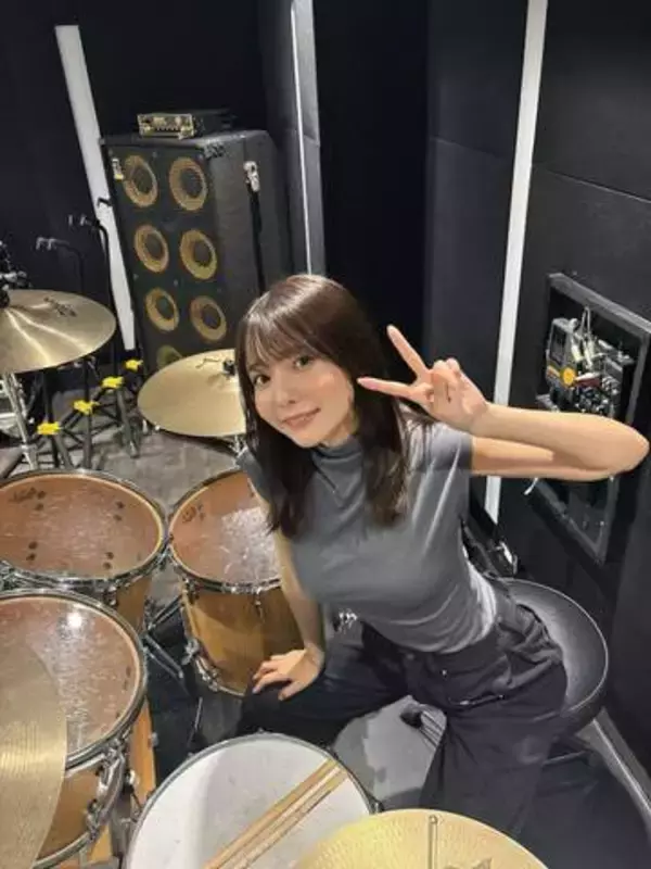 「こんなお嫁さん反則ですか?」〝びしょ濡れ〟ティアラ＆ベール花嫁姿の奥ゆいに「一発レッドカード」「失神KO」の声