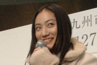 小5で〝奇跡の美少女〟デビューから21年、2児のママ紗綾の最新ショットに「少し痩せましたか」「成熟感たっぷり」「ため息出ちゃった」
