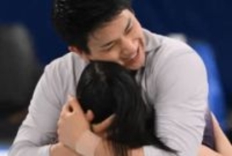 「りくりゅう」〝絵馬の願い事〟が再注目！昨年、和服で京都へお詣りに…「最高の形で叶いましたね」「お着物姿も素敵なおふたり」