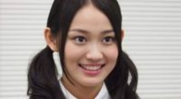 「丸坊主は聞くけど…」〝そこ〟を全剃り!?元国民的美少女が衝撃姿…吉本実憂、突然の投稿写真に「うっわ」「マジで剃ってる?なかなかの根性」「カッコイイ」