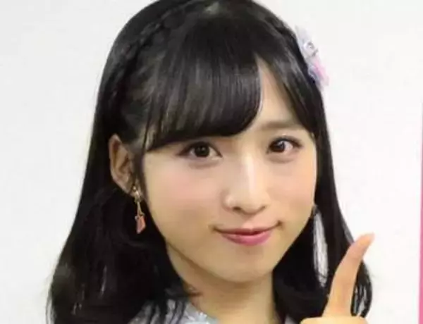 「凄い顔合わせ」AKB48小栗有以、トップレスラーとの〝意外な2ショット〟に「金の雨が降るぞ」「まさかのツーショット最高すぎる」