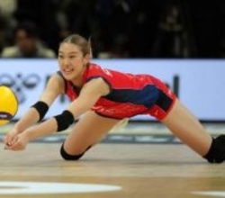 「一回りも二回りも大きく」セリエA挑戦の女子バレー佐藤淑乃〝選びきれなかった〟オフショット公開「見るたびに元気がもらえる」