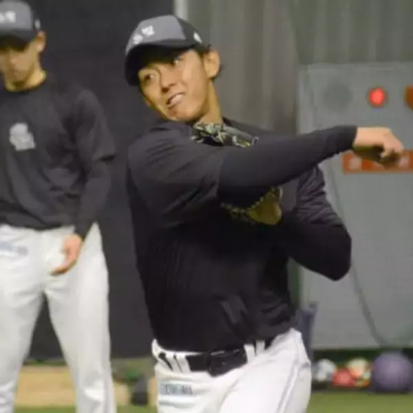 「ものすごく上出来。今年に懸ける気持ちが表れている」　ソフトバンク王貞治会長、17年目に臨む今宮健太の仕上がりに太鼓判