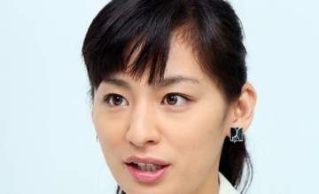 「この顔に縄…」元朝ドラヒロインが顔面＆体を縄縛り！尾野真千子が〝44歳で初〟大胆姿「さすがの女優魂」「鳥肌」「誰やねん」
