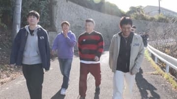 北欧発祥のスポーツで博多華丸・大吉に奇跡の瞬間　野性爆弾と福岡旅