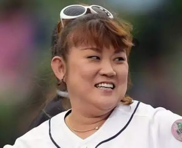 「めちゃくちゃ痩せた」「どっか悪いんじゃ」乳がん摘出から19年…〝激やせ〟山田邦子の姿に「誰かと」「あんまりにも...」