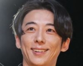 「高橋一生の弟なのか！」人気俳優の10歳年下・弟は、武道館アーティスト！「声似てますよね」「知らんかった」