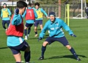 「また応援していただけるような環境づくりを」非常事態のJ1アビスパ福岡　数々の試練乗り越えた城後寿が意気込む、不惑の22年目