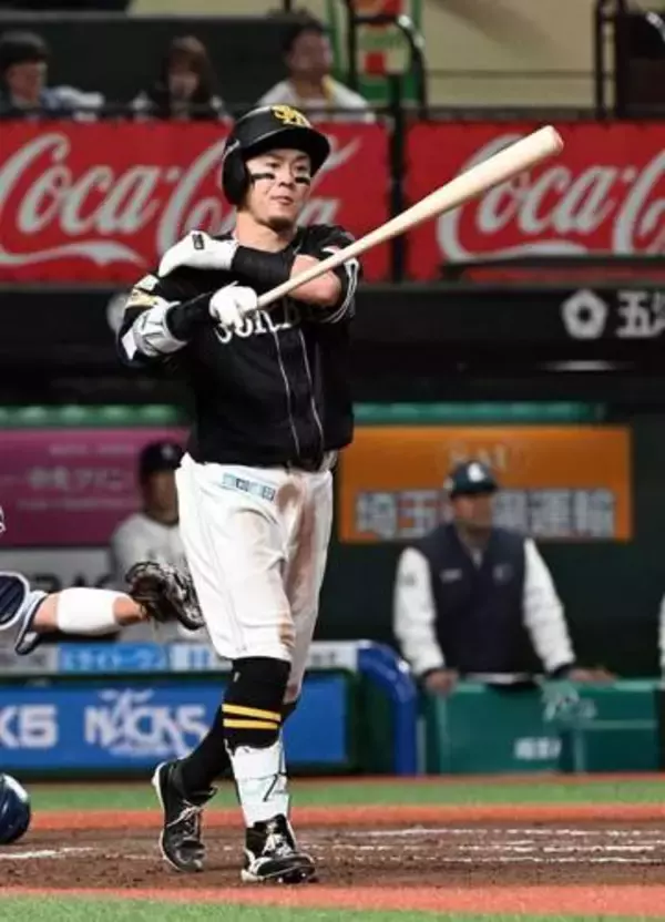 「1桁の首位打者は勲章じゃないよ」ソフトバンク牧原大成を296→636に飛躍させた小久保監督の〝ゲキ〟