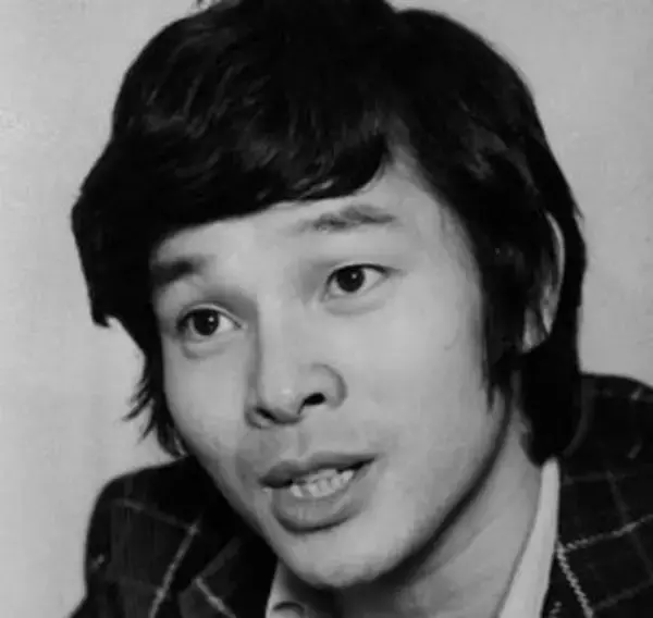 「どう見ても80代には見えない」〝TV熱唱〟で話題、82歳尾藤イサオ最新ショットに反響「めちゃくちゃパワフル」「日頃の節制だけじゃなくて、気持ちの持ち方も良いのだろうな」