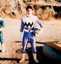 「え、52歳だったんですね！」戦隊ブルー役から28年…照英〝馬またがり〟姿に驚きの声「うお！たくましい！」「今の照英も照英なの凄いな…」