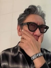 「こんなデレ顔にさせるなんてすごい」布袋寅泰〝姪っ子役〟人気女優との2ショットに反響「ビッグな叔父さんお持ちなんやね」「本当の姪っ子ちゃんに見えちゃう」