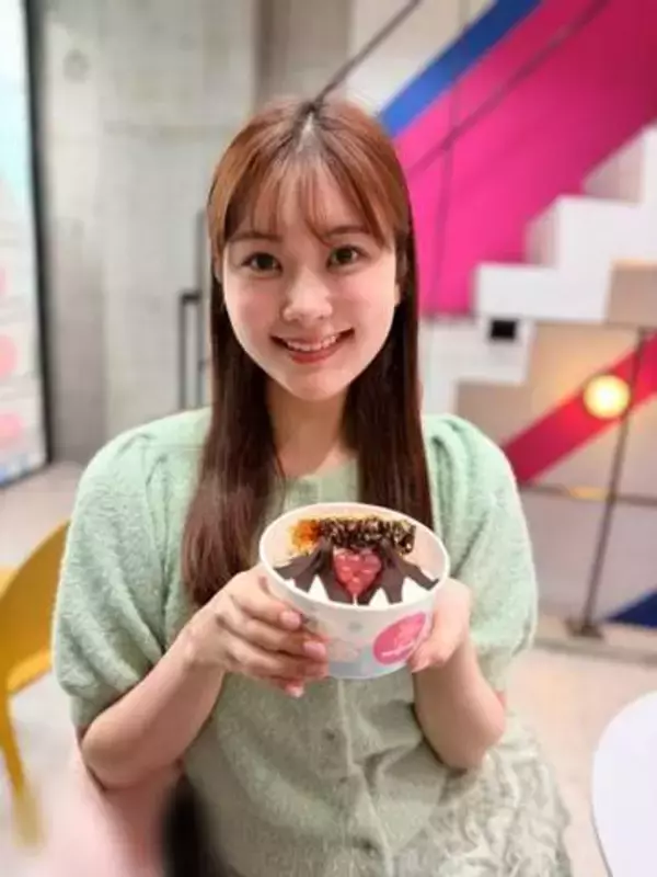 「ぶっヒョ〜〜ッ」強風ミニスカショット！〝ナイトスクープ秘書〟増田紗織アナに反響続々」「一緒に回ったらとても集中できません」