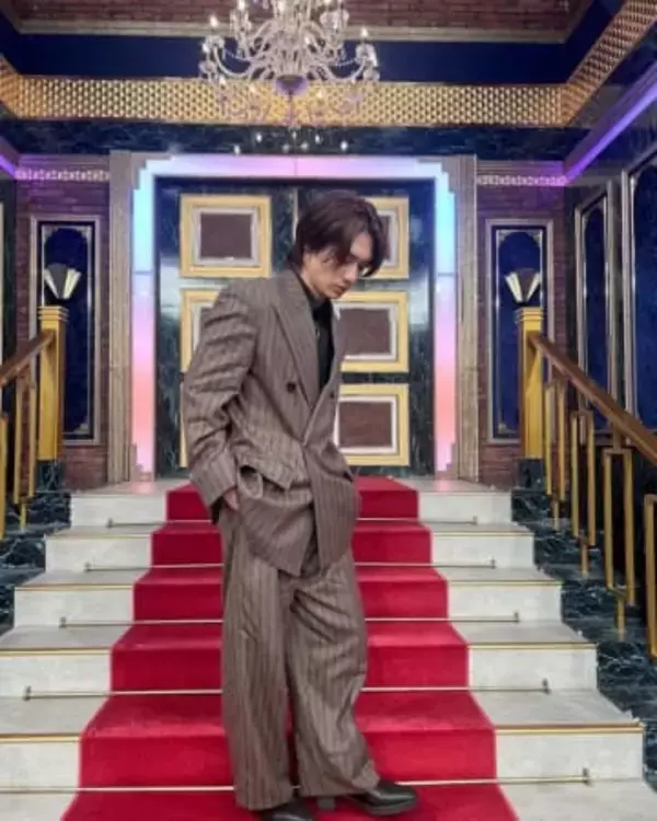 〝松田元太の妹〟は注目アイドル！〝あざと可愛いショット〟に反響「最強ファミリー！」「まつ毛バサッバサ」「バブすぎる♡」