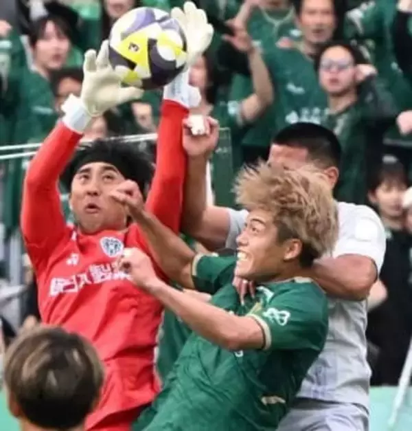 「本来のアビスパの良いものを引き継いだ」　J1アビスパ福岡のGK小畑裕馬、好セーブ連発で4試合連続クリーンシート