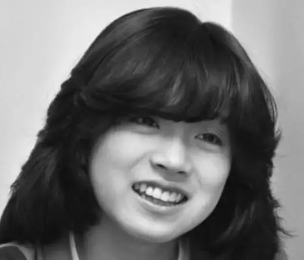 「仕掛けが！！」中森明菜インスタ初投稿から4連投、繋げると…「今気がついたわ」「シッカリと整えてきてる」「すんごい時代になったもんだ」