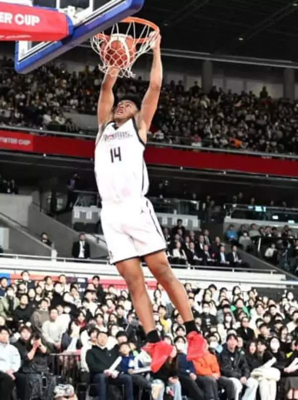 福岡大大濠、東山を破り初の連覇、5度目の〝冬の頂点〟福岡県勢直近10年で7度目V　東山は悲願の初Vならず…【高校バスケ・ウインターカップ】