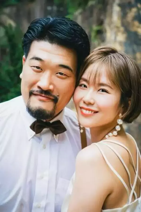 リングで女優の妻を軽々と持ち上げ…プロレス樋口和貞〝引退報告ショット〟が話題「命あっての物種！」「守る気持ち伝わる」