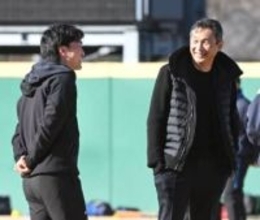 「ベイスターズでレギュラーを取ることが恩返しに」人的補償でDeNA移籍の古市尊　西武首脳陣らにあいさつ