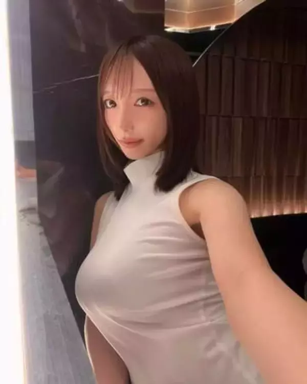 「動く度に...」清水あいり〝ピチピチ・スパイダーマン〟謎の修行動画に視線くぎ付け「被災地いるけどめっっっちゃ元気出た！」「なんか面白くて何度も見たくなる」の声