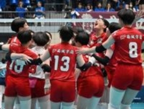東九州龍谷が21度目V「みんなに助けられました」女子日本代表登録メンバーの忠願寺莉桜は同僚に感謝【バレーボール全九州総合選手権大会】
