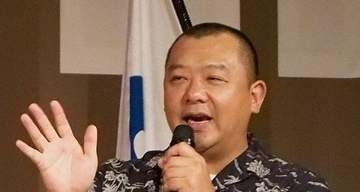 「このままでは生活できない」タイ移住のTKO・木下隆行最新ショットに反響「痩せて金髪に…」「今こんな感じなんだ」