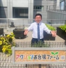 「チャラチャラしてなくて落ち着く」フジ上垣皓太朗アナ〝雰囲気ガラリ〟最新姿に「お母さん人気ナンバーワン」「インパクト強い」