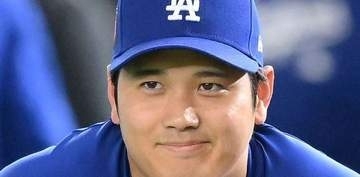 「最高の席ですね」最前列で大谷翔平＆山本由伸応援！人気女子ゴルファー〝観戦ショット〟に「フリーマンのユニホーム、バリ渋かぁ」