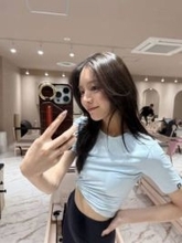 「旦那さま幸せ過ぎる」新婚の貴島明日香〝ビキニで豪華プール〟ショットに「何でも絵になる明日香姫」「「可愛くて綺麗でうっとり」