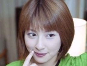 「痩せ過ぎ？」年下俳優と3度目の結婚から10年…奥菜恵〝まる見え〟姿に「奇跡の46歳ええやん」「透明感溢れる」「艶っぺぇ～」の声