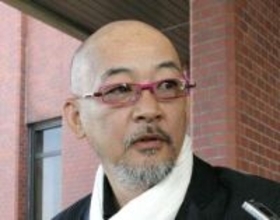 「柔和な表情になった気がする」70歳、松山千春の近影が話題！TUBEとの飲み会ショットに「色々情報渋滞なんだが！」「顔が真っ赤になってる」の声