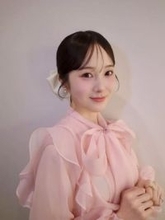 姉が〝なでなで〟高校卒業で話題の本田紗来が家族ショット「ほんといい姉妹」「一生に一度の瞬間」