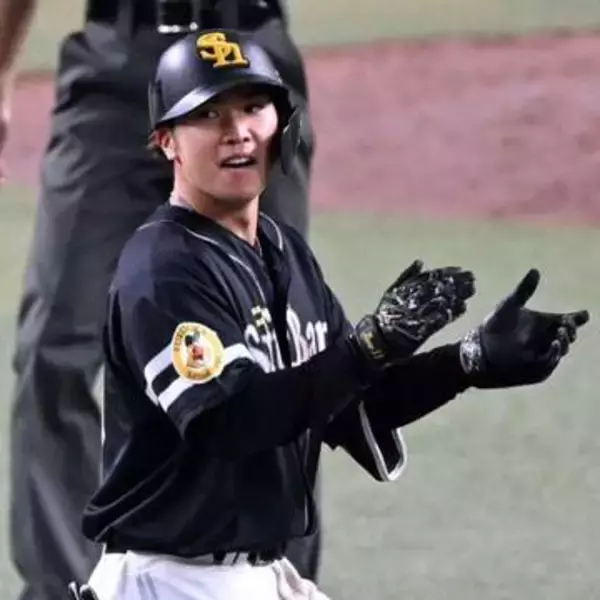 ソフトバンク近藤健介、14試合ぶりにベンチスタート　左手首痛の山本祐大は欠場　先発マスクは海野隆司　中日戦スタメン